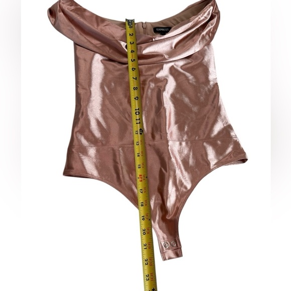 Express Satin Off the Shoulder Thong Bodysuit Size XS - Picture 5 of 17